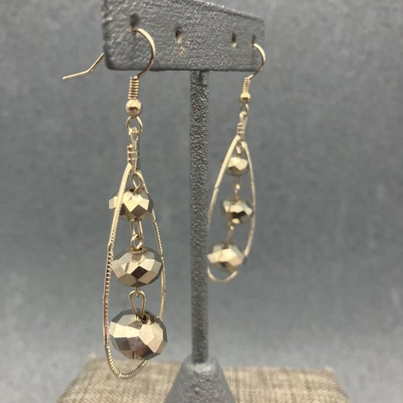 Dangle Pierced Earrings Silver Textured Teardrop Gunmetal Faceted Triple Bead - Picture 2 of 5